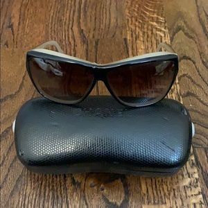 Chanel two tone sunglasses